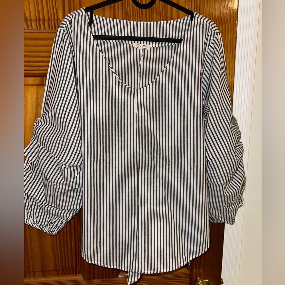 Woman’s Blouse